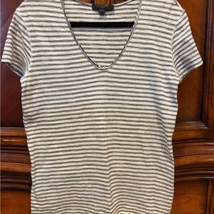 NEW! All Saints Black and White Striped V-Neck Tee women’s size small